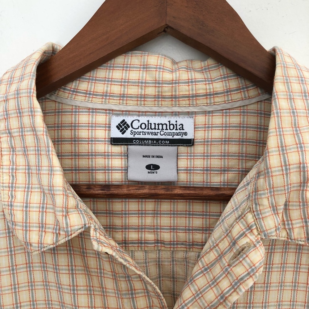 Columbia Short Sleeve Cotton Button Down Shirt - Picture 3 of 5